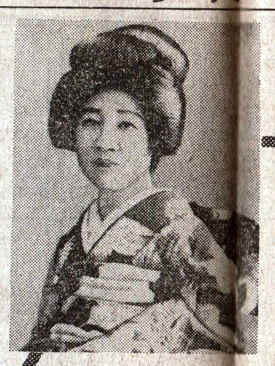 「大和撫子」裝扮的川島芳子。